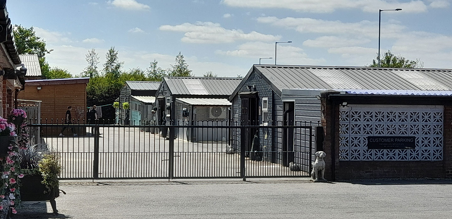 Landorn Kennels & Cattery in Preston